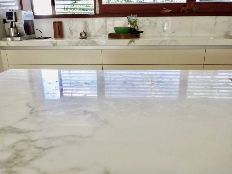 Calcutta marble benchtop etch polishing BEFORE